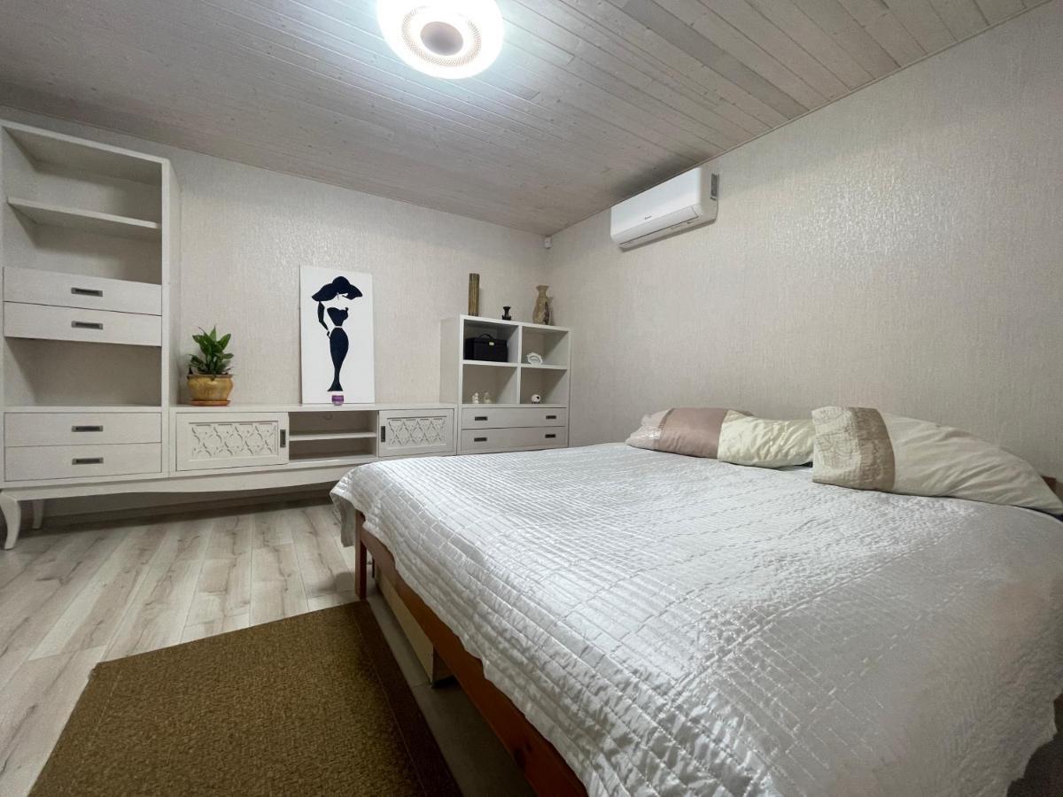 Charming Place For Amazing Vacation Jūrkalne Екстериор снимка